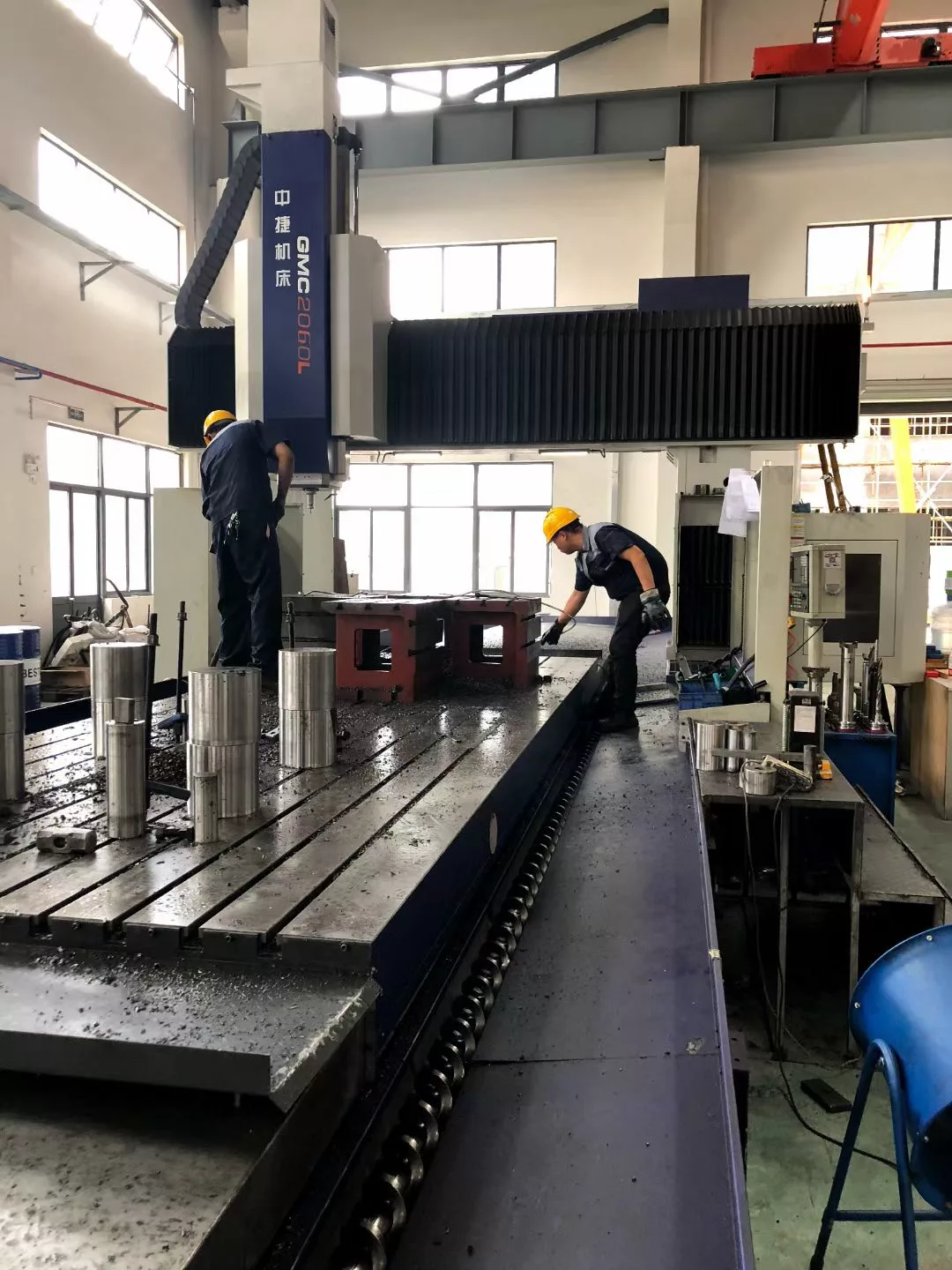 4-axis CNC machining center reference image