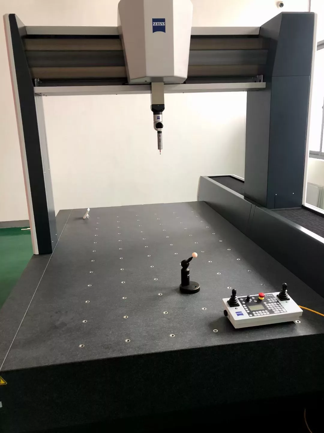 Zeiss CMM coordinate measuring machine for precision verification